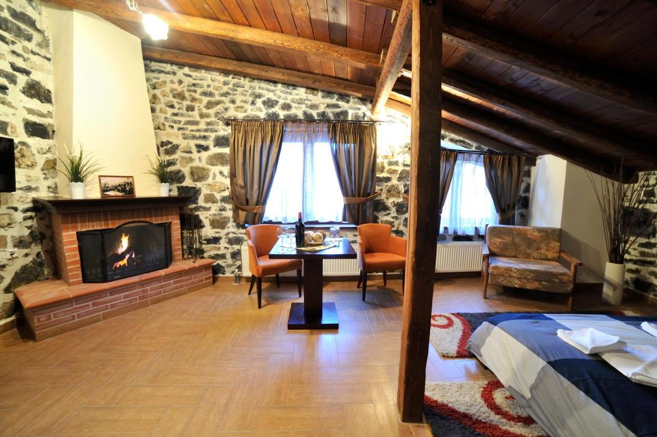 Guesthouse Papastoikou ปาลีออส อากีออส อาตานาซีออส ภายนอก รูปภาพ