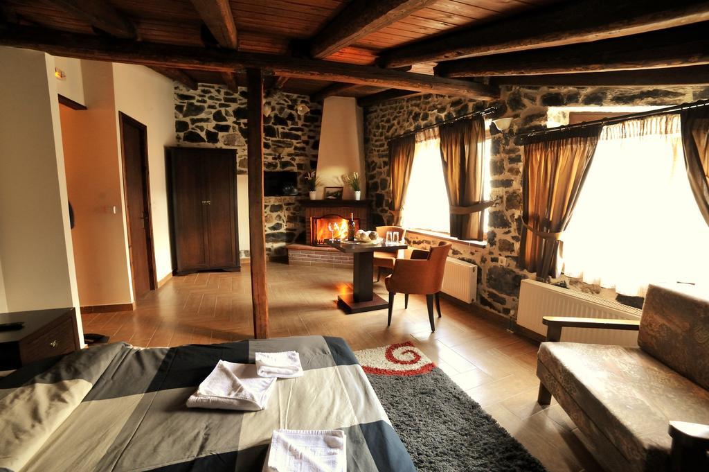 Guesthouse Papastoikou ปาลีออส อากีออส อาตานาซีออส ภายนอก รูปภาพ